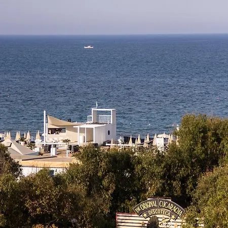 Miramare Aeroporto di Catania Fontana Rossa
