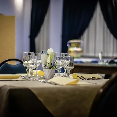 Miramare Hotel 3*