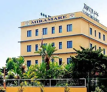 Miramare 3* Катания