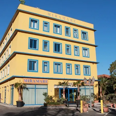 Miramare Hotell 3*