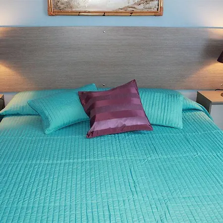 Miramare Hotell 3*