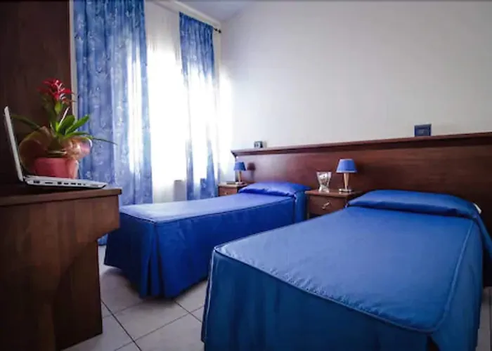 فندق Miramare 3*